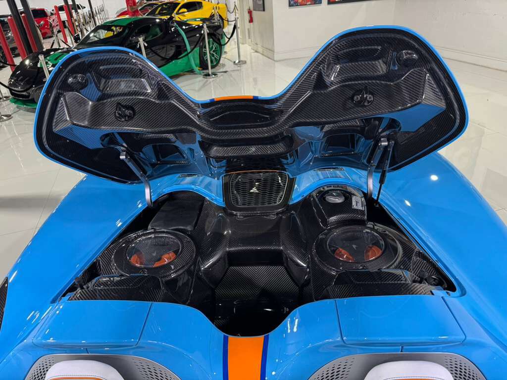 2021 McLaren Elva chassis #88/149 for the world, factory painted Gulf Racing livery Fort Lauderdale FL