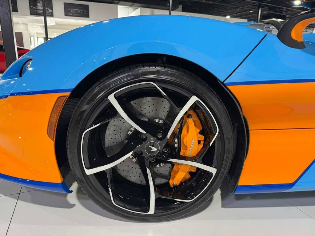 2021 McLaren Elva chassis #88/149 for the world, factory painted Gulf Racing livery Fort Lauderdale FL
