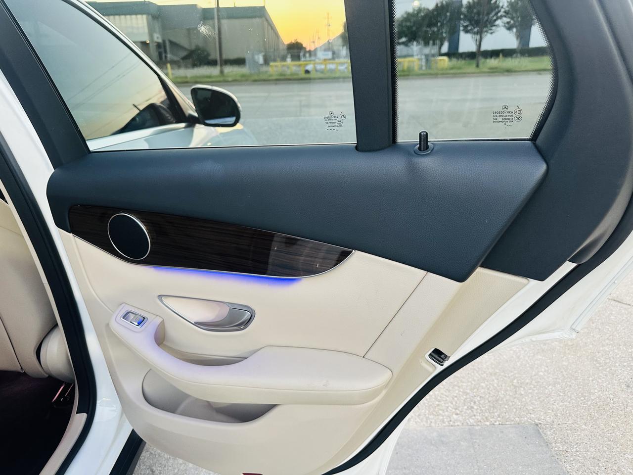 2021 Mercedes G class GLC 300 Dallas TX