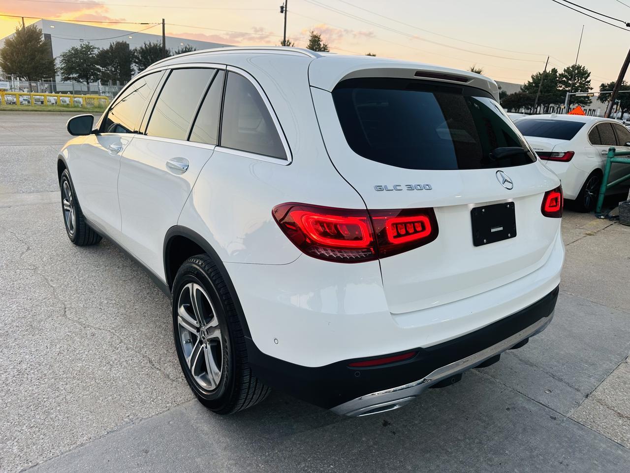 2021 Mercedes G class GLC 300 Dallas TX