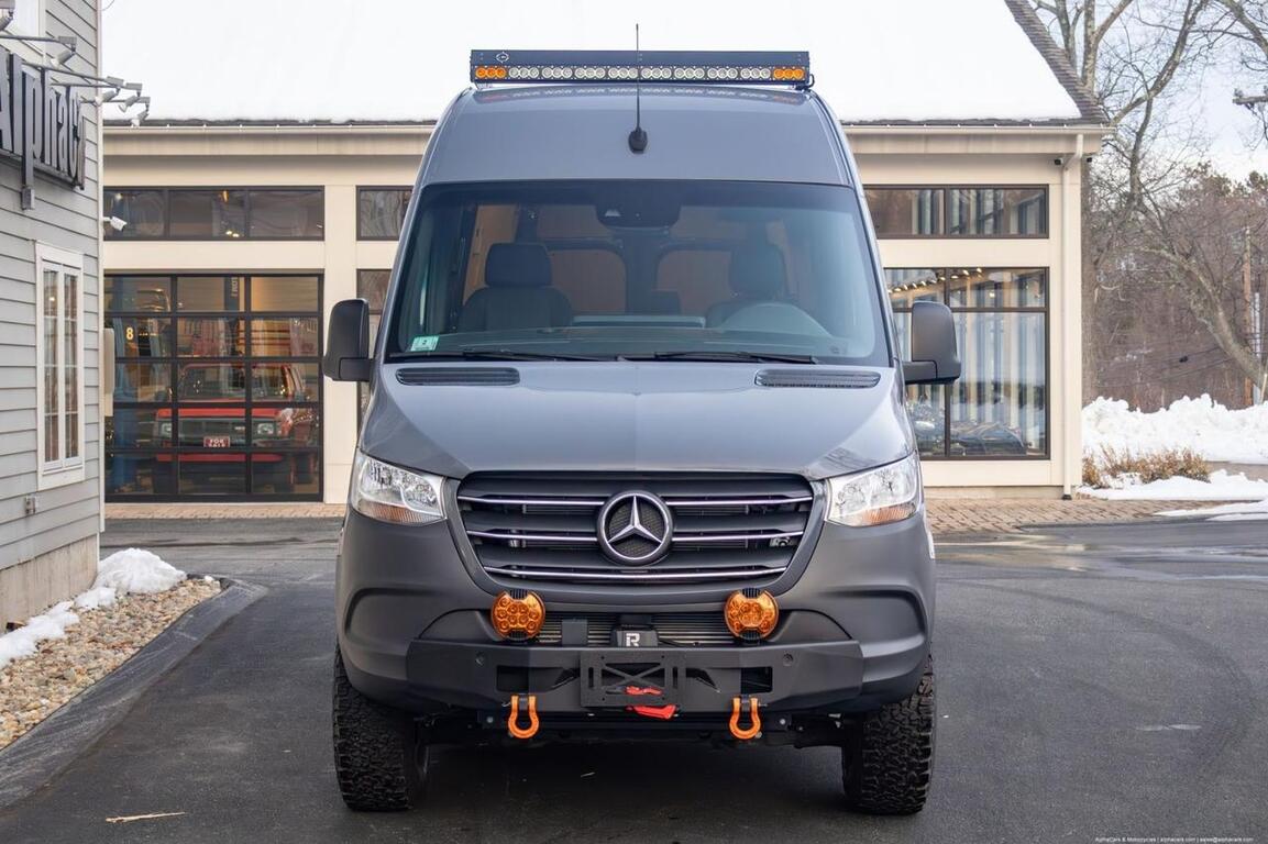 2021 Mercedes-Benz 2500 Sprinter High Roof 170 4x4 Overland Camper V6 Turbo-Diesel Boston MA