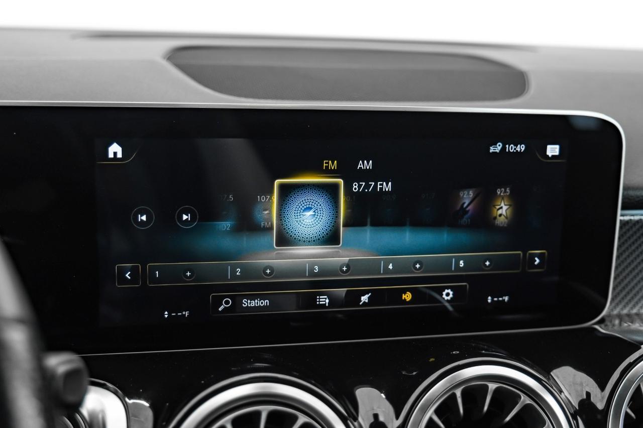 2021 Mercedes-Benz AMG GLB 35 4MATIC BLIND SPOT ASSIST LEATHER HEATED SEATS REAR CAMERA KEYLES Carrollton TX