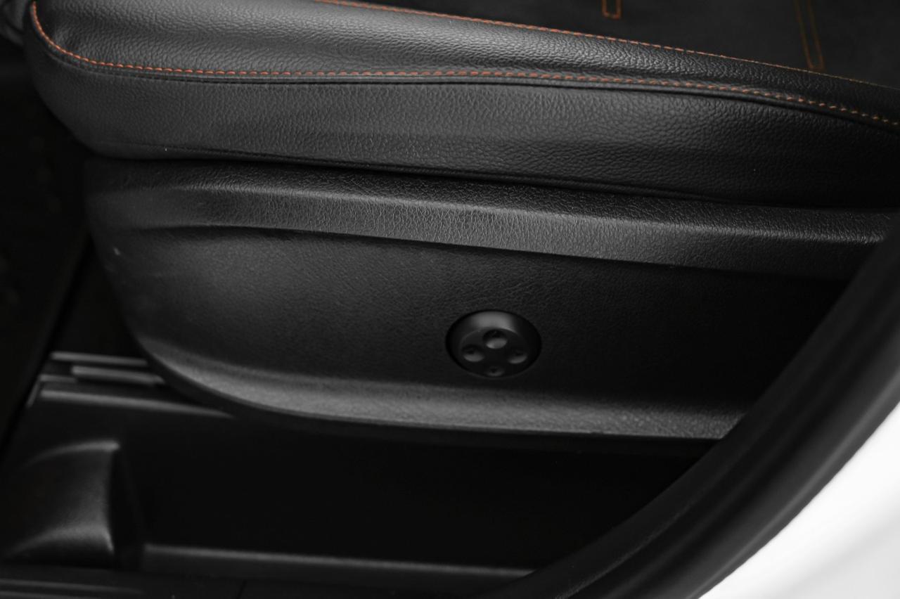 2021 Mercedes-Benz AMG GLB 35 4MATIC BLIND SPOT ASSIST LEATHER HEATED SEATS REAR CAMERA KEYLES Carrollton TX