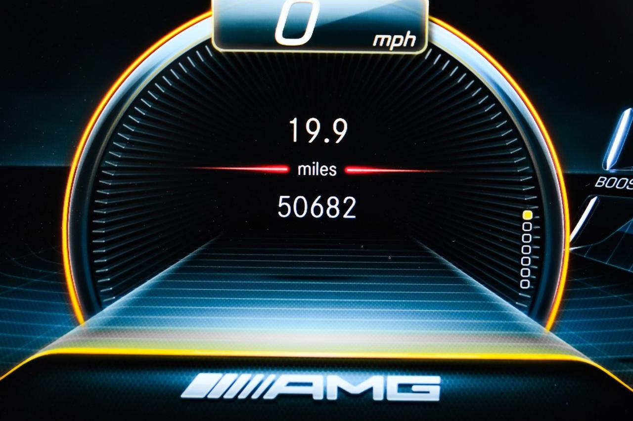 2021 Mercedes-Benz AMG GLB 35 4MATIC BLIND SPOT ASSIST LEATHER HEATED SEATS REAR CAMERA KEYLES Carrollton TX