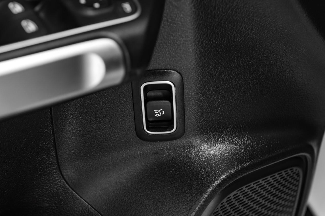 2021 Mercedes-Benz AMG GLB 35 4MATIC BLIND SPOT ASSIST LEATHER HEATED SEATS REAR CAMERA KEYLES Carrollton TX