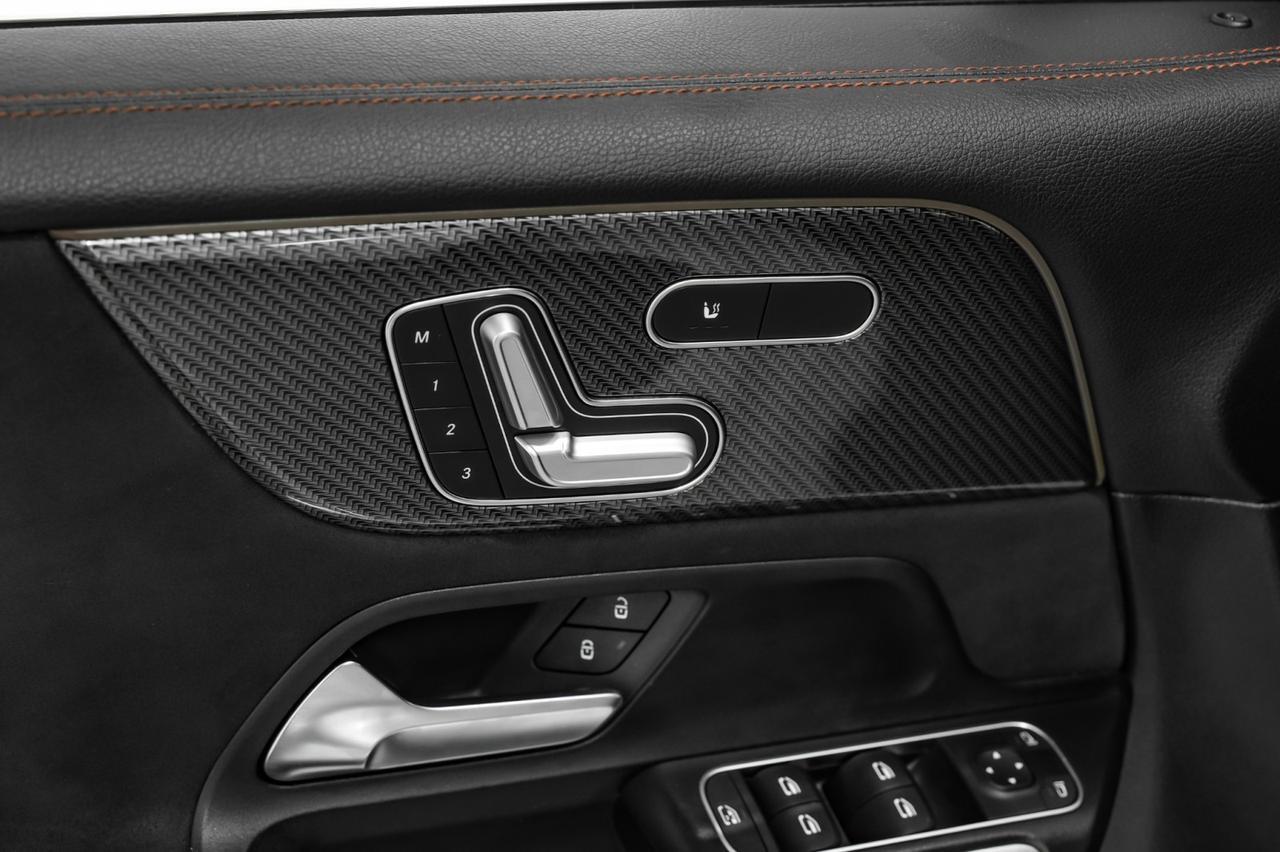 2021 Mercedes-Benz AMG GLB 35 4MATIC BLIND SPOT ASSIST LEATHER HEATED SEATS REAR CAMERA KEYLES Carrollton TX