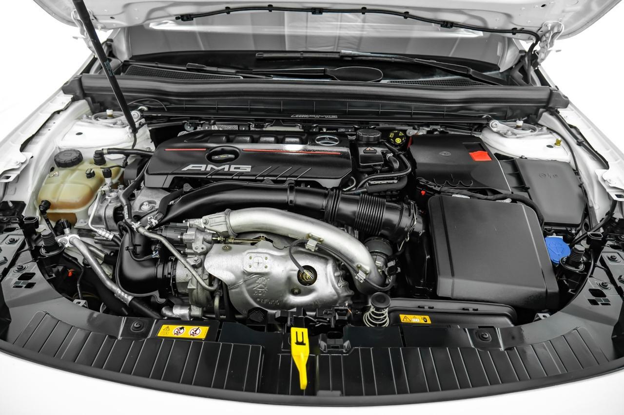 2021 Mercedes-Benz AMG GLB 35 4MATIC BLIND SPOT ASSIST LEATHER HEATED SEATS REAR CAMERA KEYLES Carrollton TX