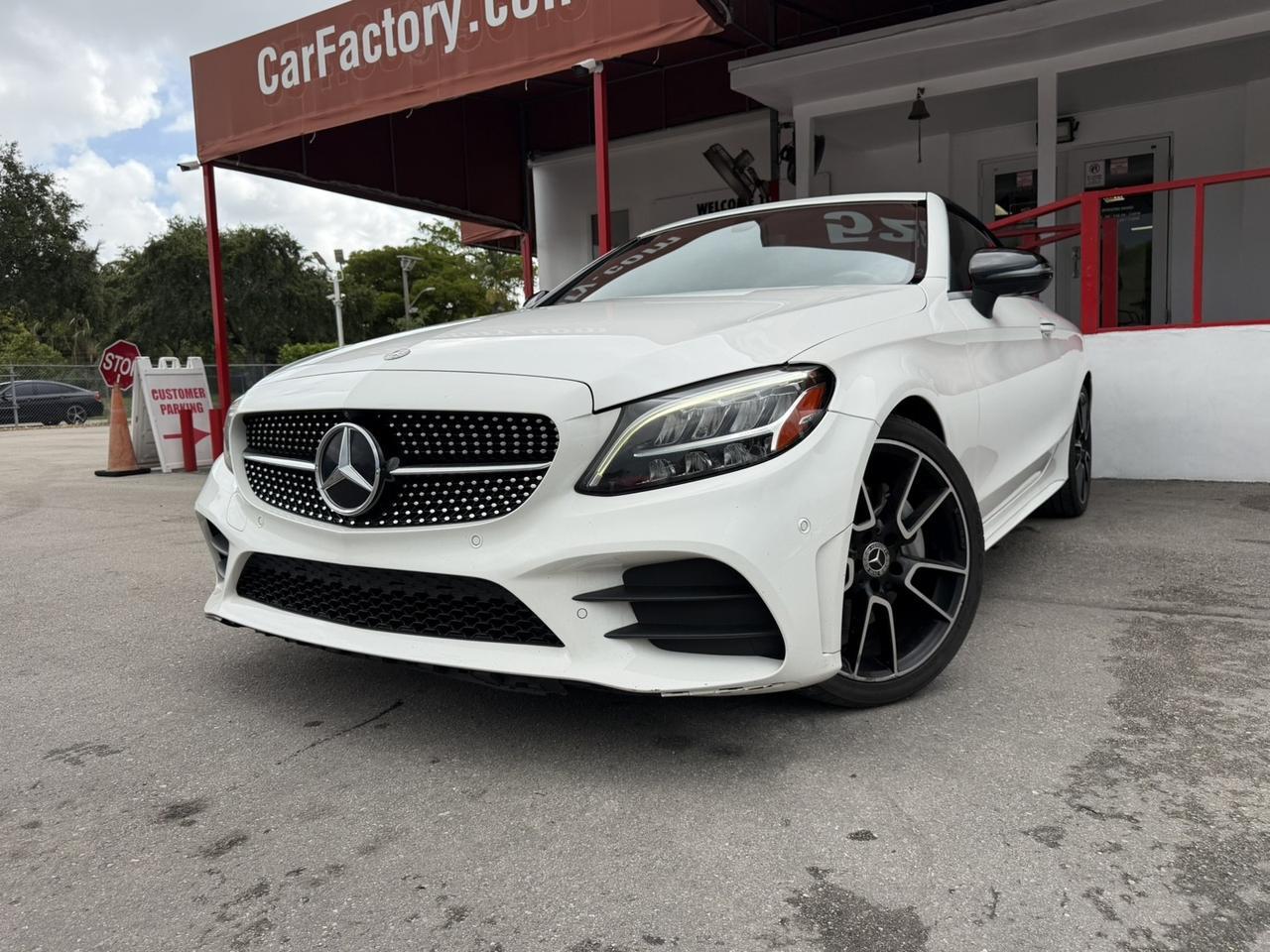2021 Mercedes-Benz C-Class C300's photo