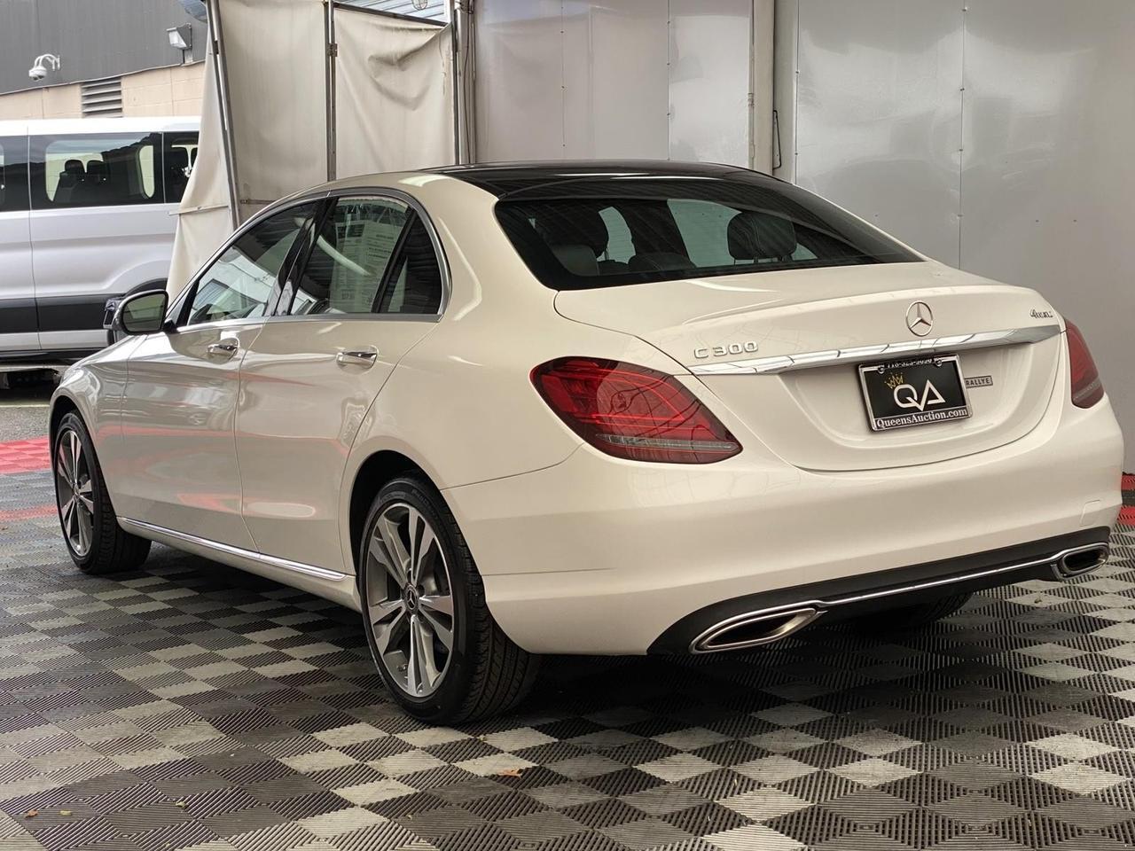 2021 Mercedes Benz C 300 photo 4