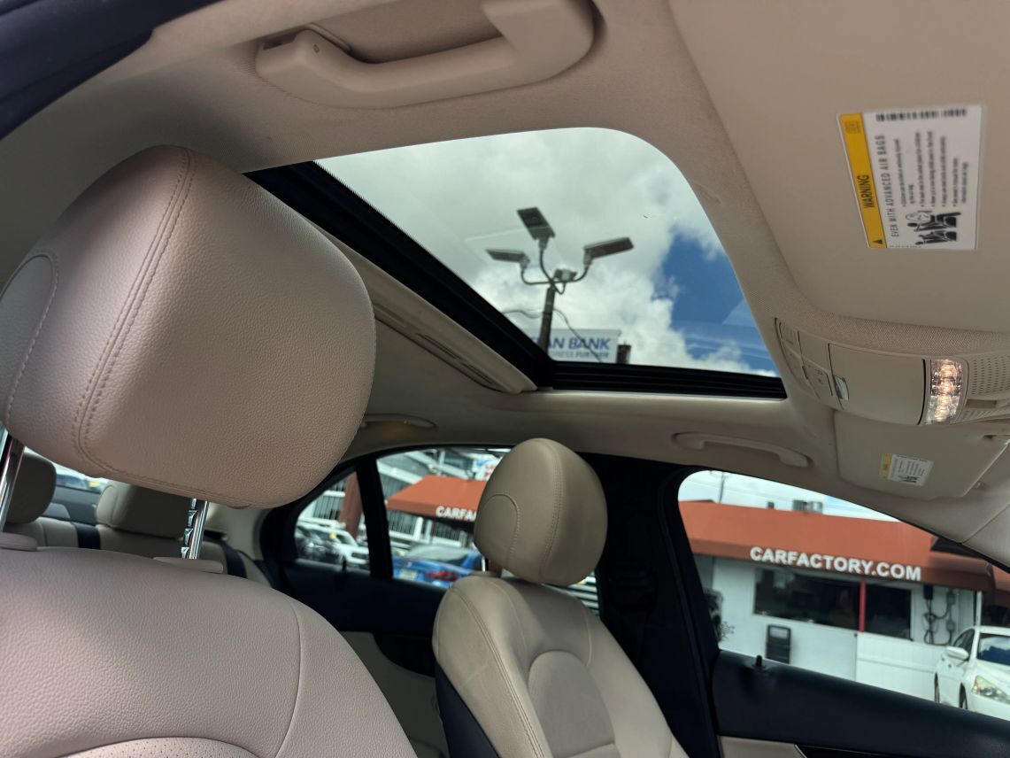 2021 Mercedes-Benz C-Class C 300 Sedan 4D