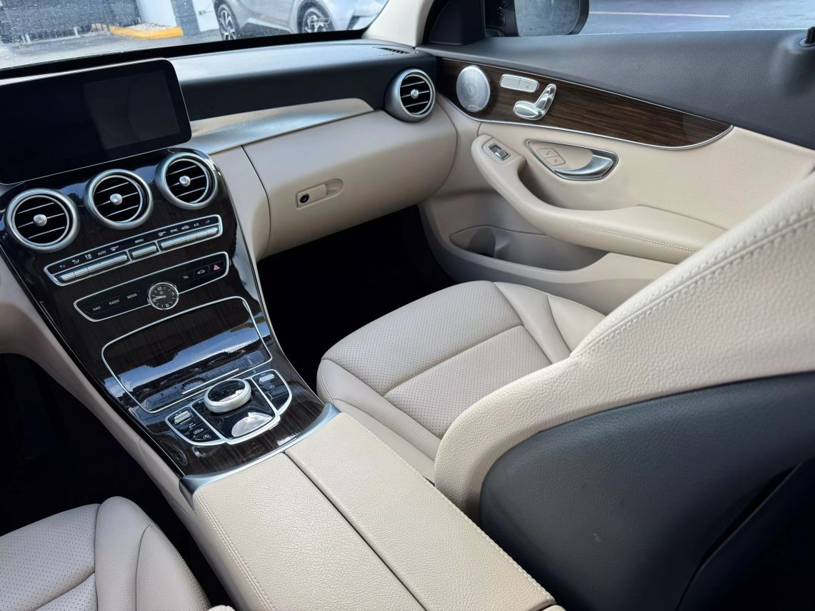 2021 Mercedes-Benz C-Class C 300 Sedan 4D