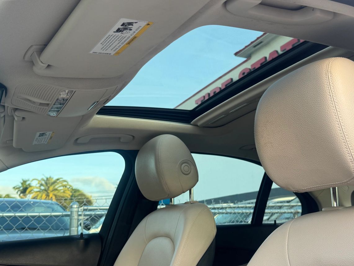 2021 Mercedes-Benz C-Class C 300 Sedan 4D Miami Gardens FL