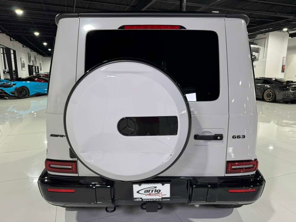 2021 Mercedes-Benz G-Class AMG G 63 two-tone, Night Package, Exclusive Nappa leather, High-End audio AND MUCH MORE!! Fort Lauderdale FL