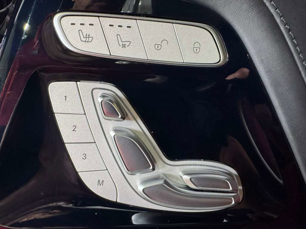 2021 Mercedes-Benz G-Class AMG G 63 two-tone, Night Package, Exclusive Nappa leather, High-End audio AND MUCH MORE!! Fort Lauderdale FL