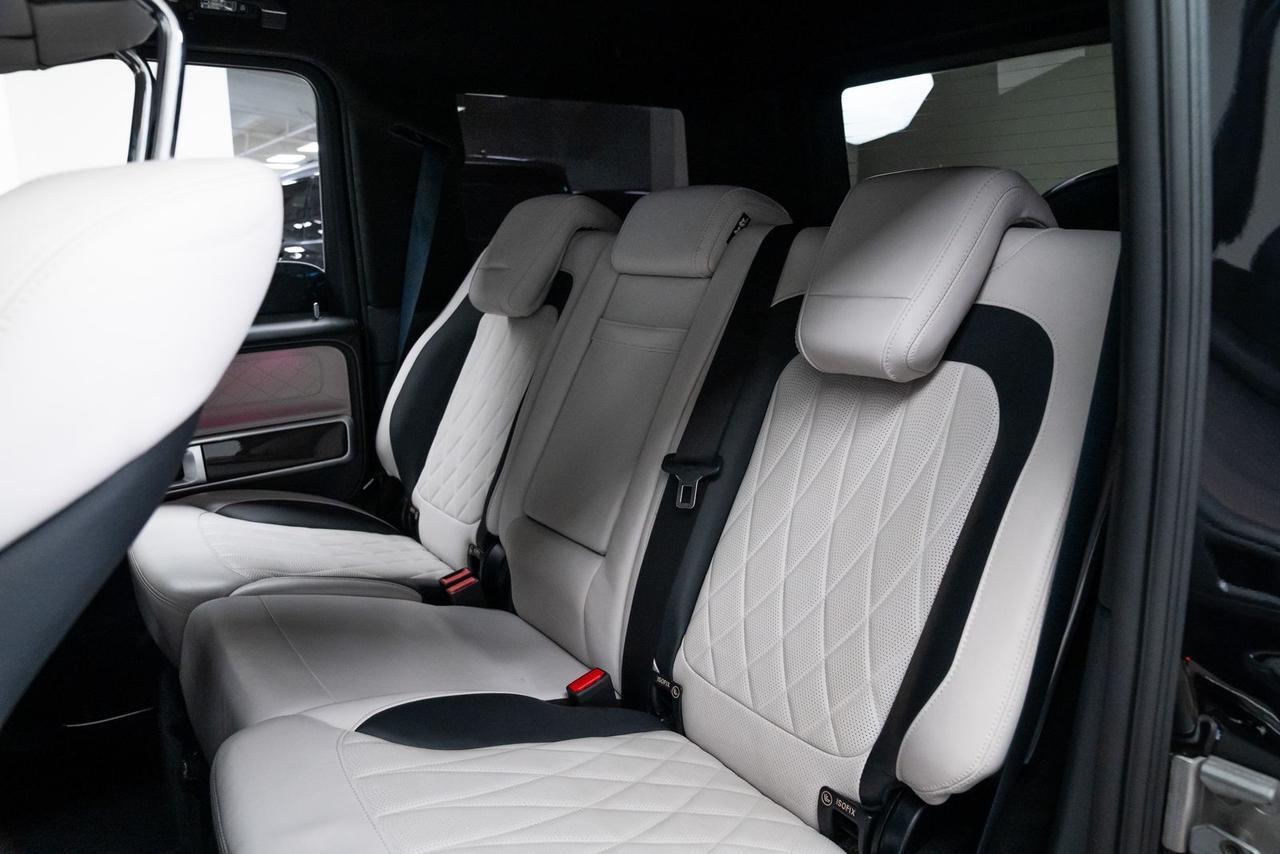 2021 Mercedes-Benz G-Class G 63 AMG&reg; Diamond Stitch Seats Carbon Fiber Trim Portland OR