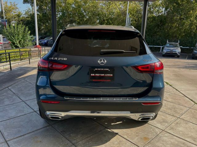 2021 Mercedes-Benz GLA-Class GLA250 4MATIC 101,409 mi.