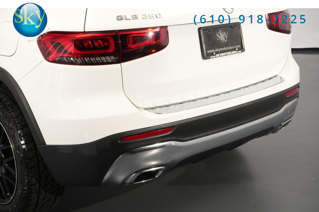 2021 Mercedes-Benz GLB 250 4MATIC AWD 7-PASSENGER West Chester PA