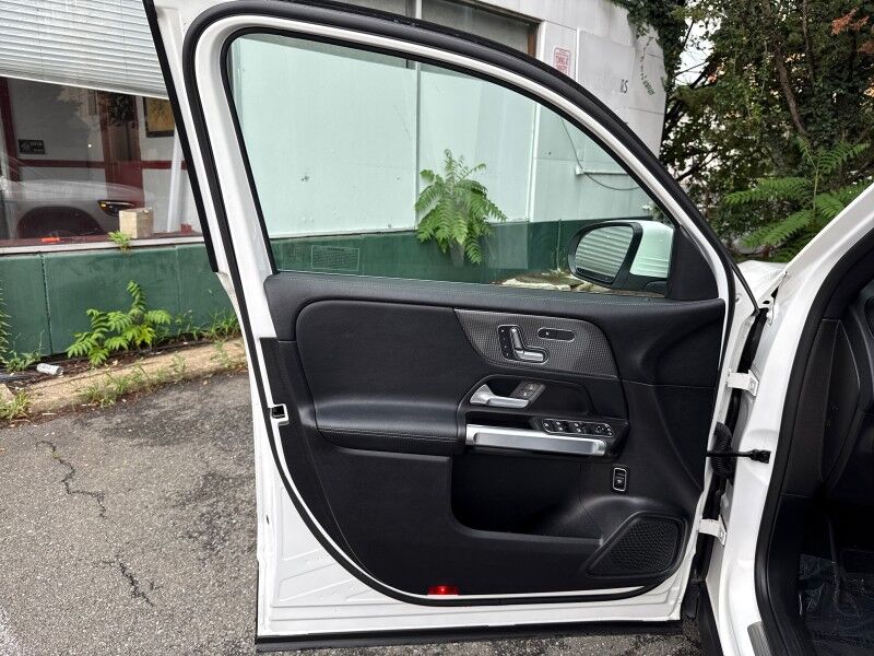 2021 Mercedes-Benz GLB 250 4MATIC Arlington VA