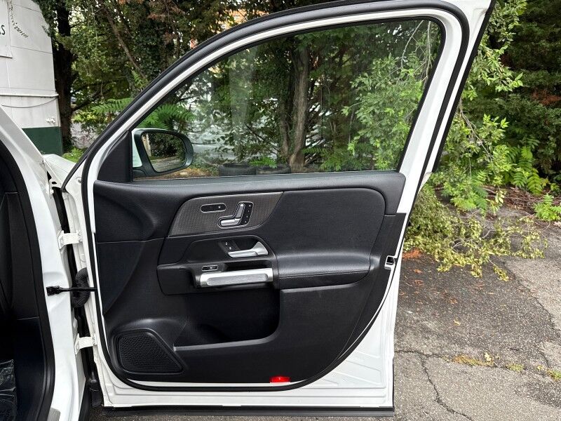 2021 Mercedes-Benz GLB 250 4MATIC Arlington VA