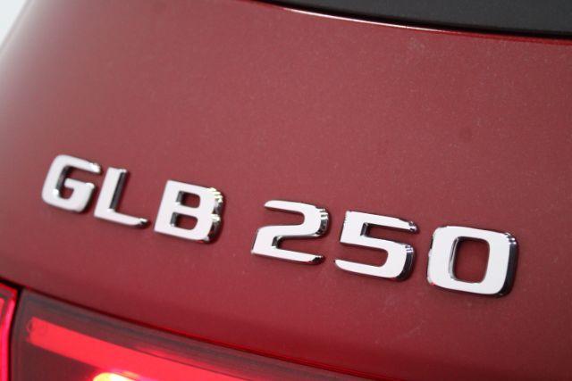 2021 Mercedes-Benz GLB 250 4MATIC Chantilly VA