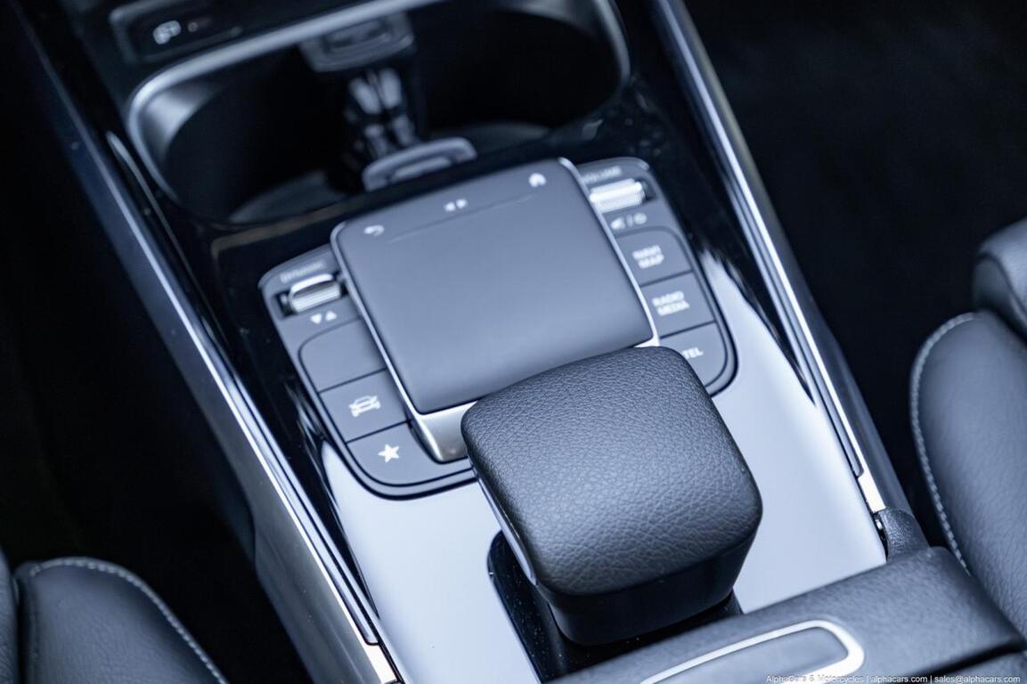 2021 Mercedes-Benz GLB 250 AMG Line 4-Matic Boston MA