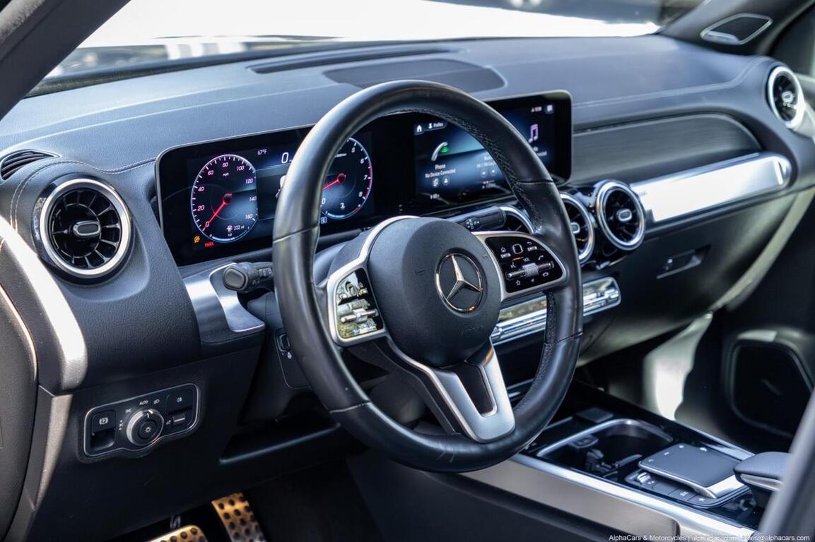 2021 Mercedes-Benz GLB 250 AMG Line 4-Matic Boston MA