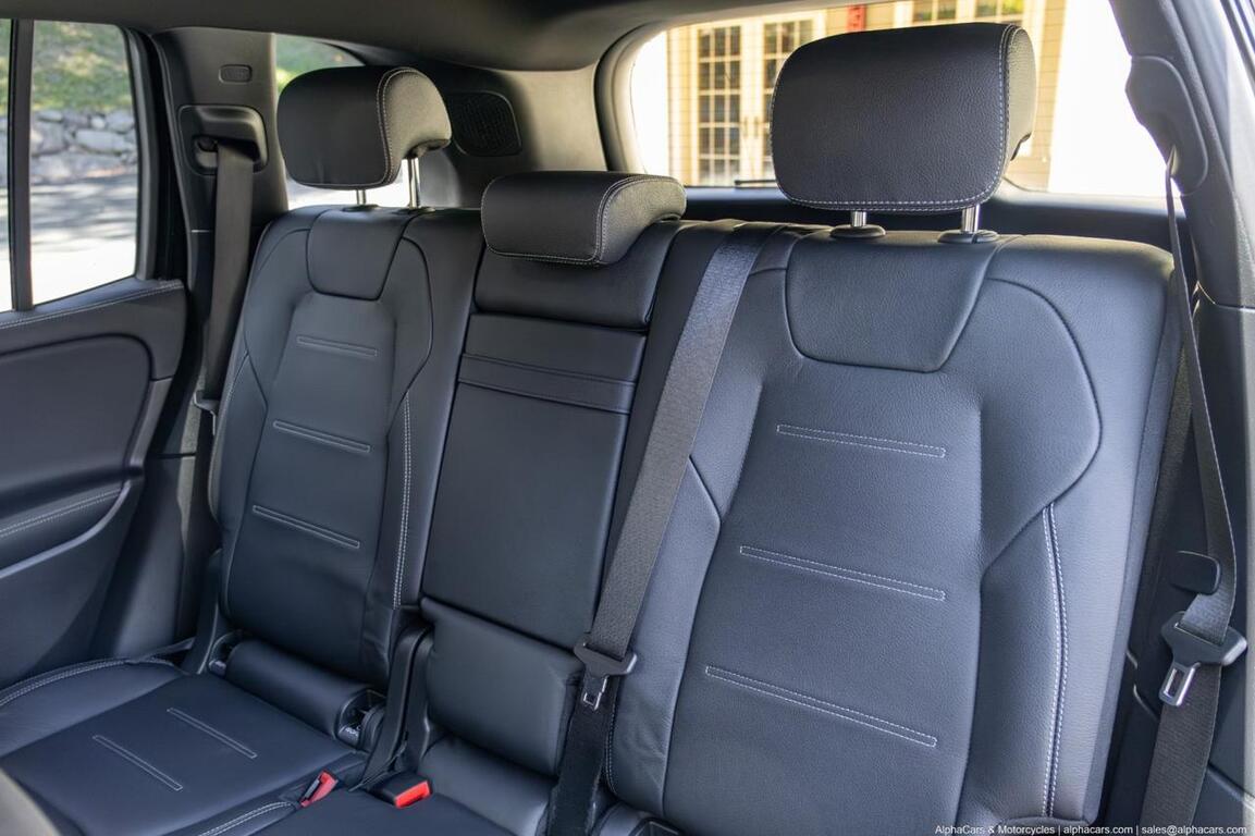 2021 Mercedes-Benz GLB 250 AMG Line 4-Matic Boston MA