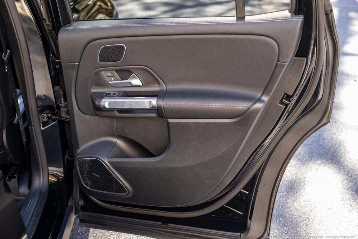 2021 Mercedes-Benz GLB 250 AMG Line 4-Matic Boston MA