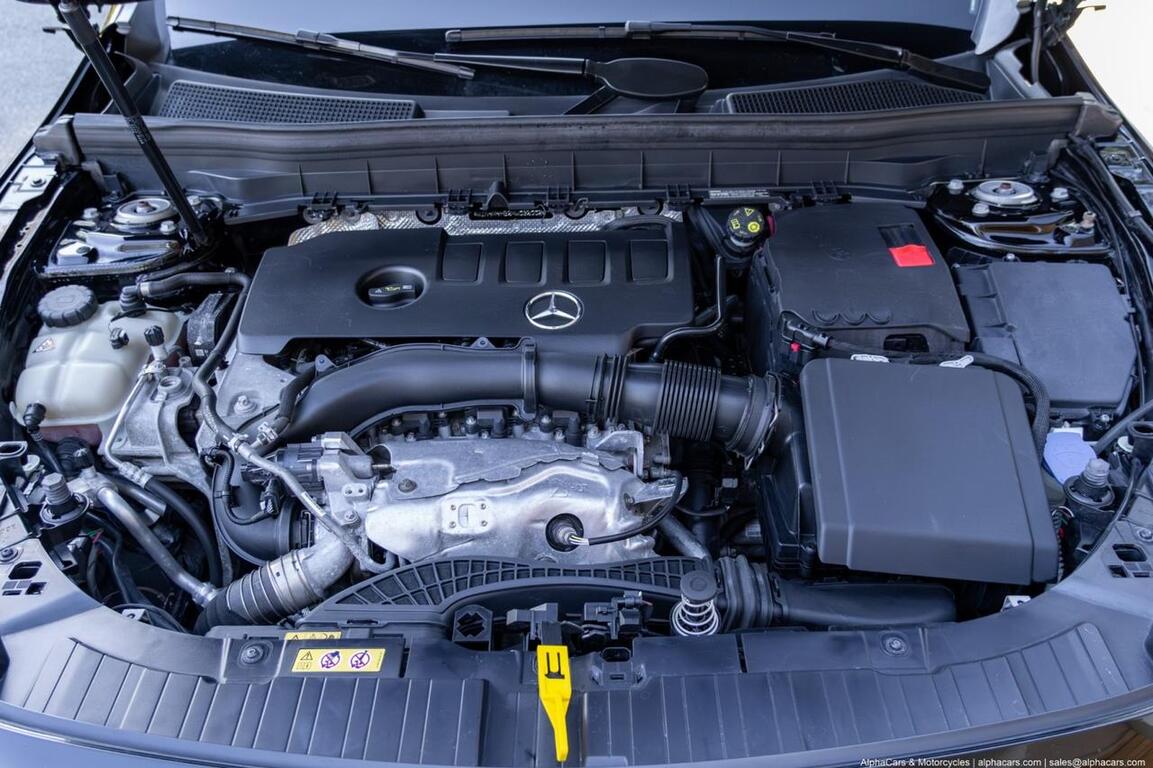 2021 Mercedes-Benz GLB 250 AMG Line 4-Matic Boston MA