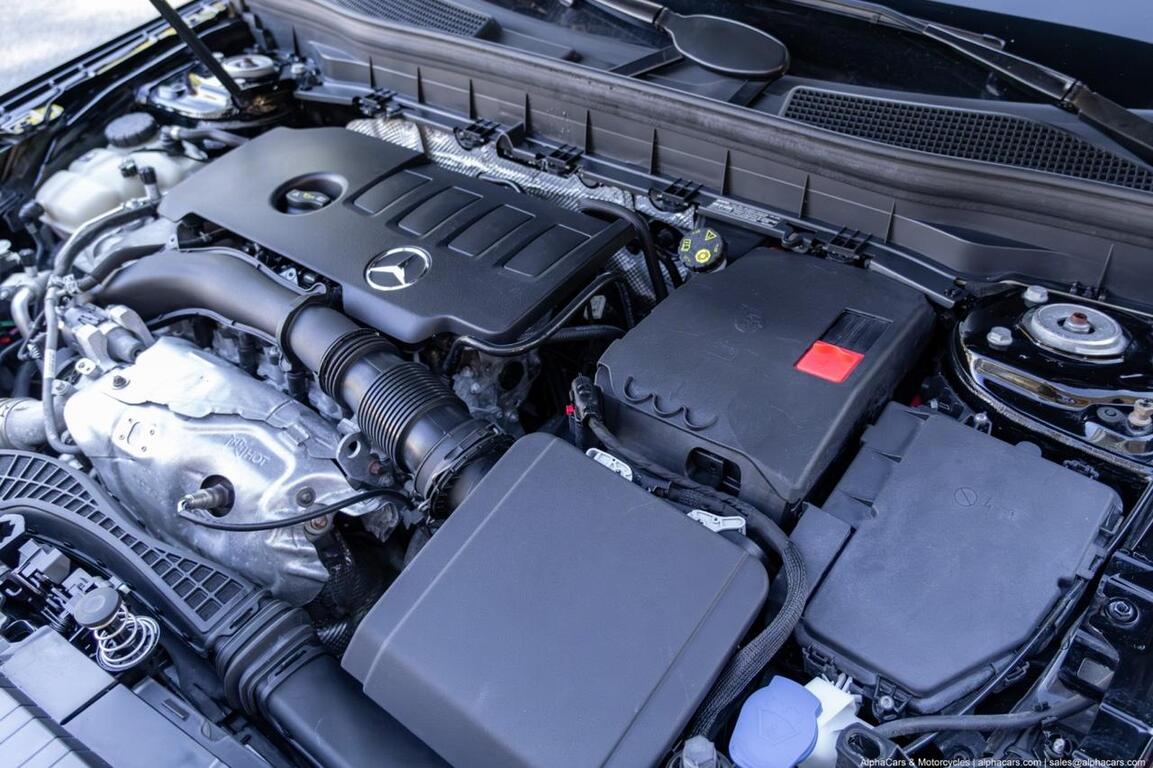 2021 Mercedes-Benz GLB 250 AMG Line 4-Matic Boston MA