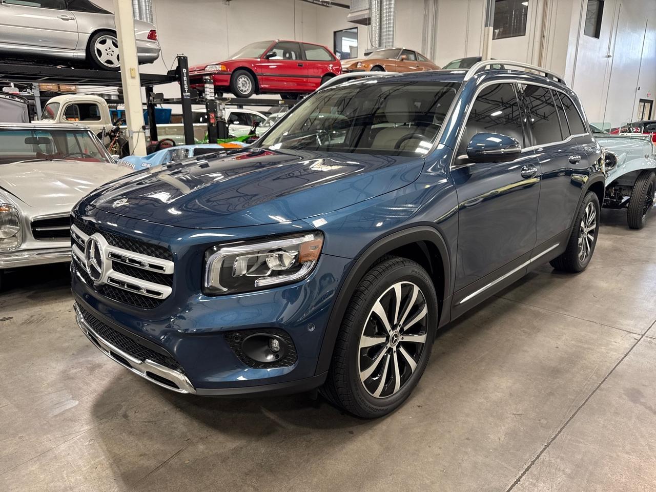 2021 Mercedes-Benz GLB 250