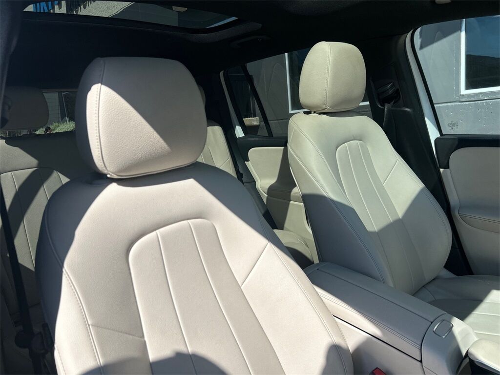 2021 Mercedes Benz GLB 250 photo 10