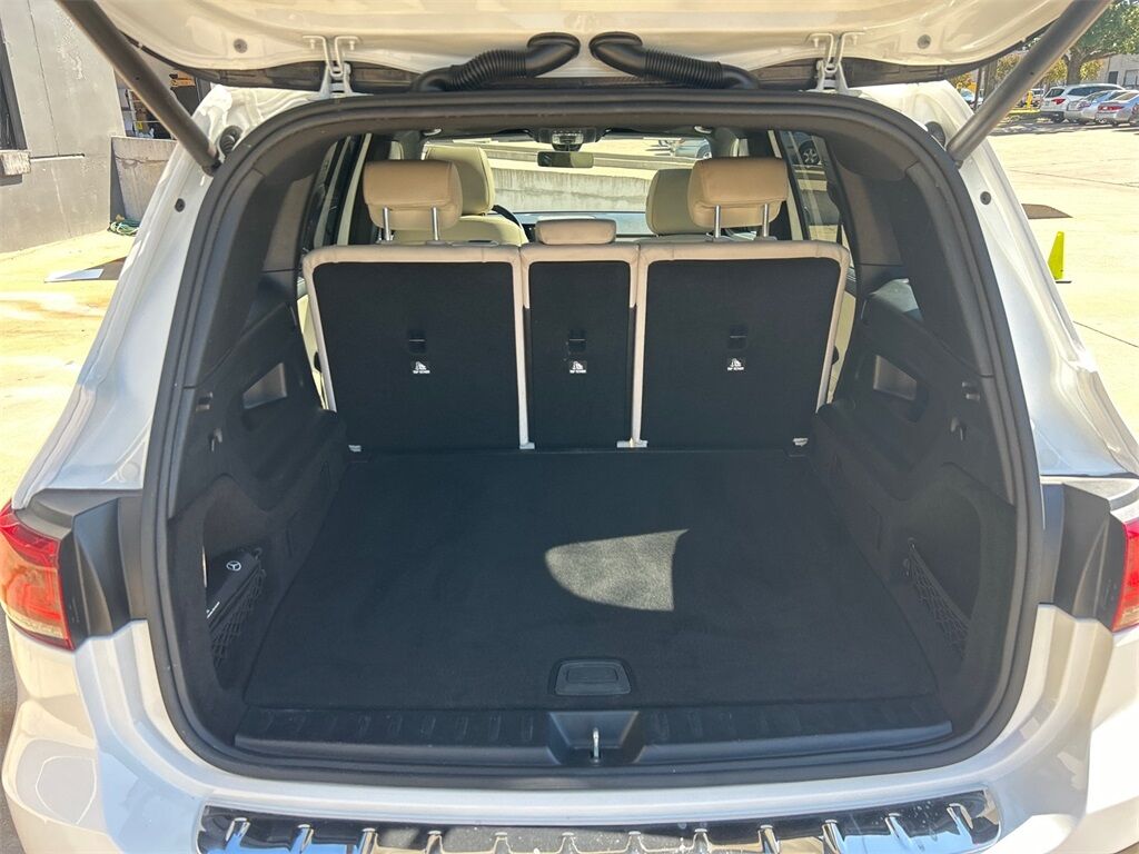 2021 Mercedes Benz GLB 250 photo 34