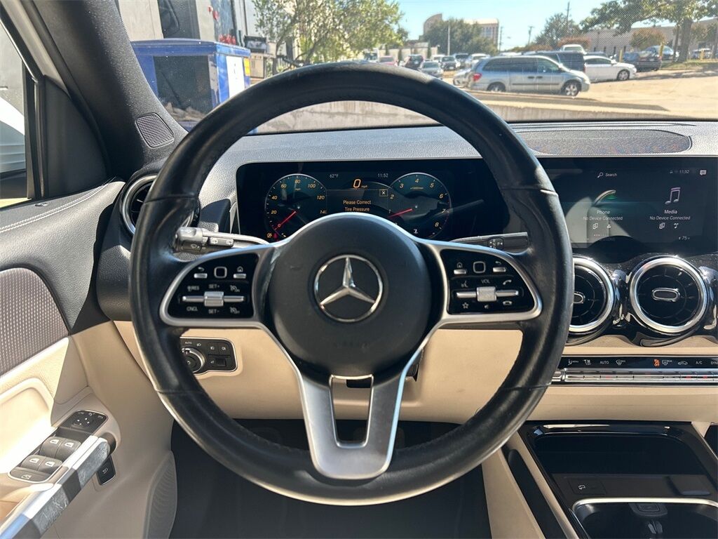 2021 Mercedes Benz GLB 250 photo 5