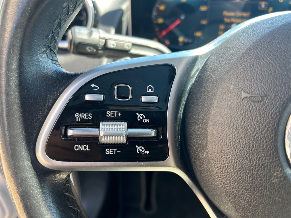 2021 Mercedes Benz GLB 250 photo 13