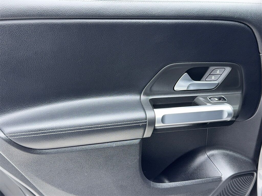 2021 Mercedes-Benz GLB GLB 250 NAV,CAM,PANO,HTD STS,BLIND SPOT Plano TX