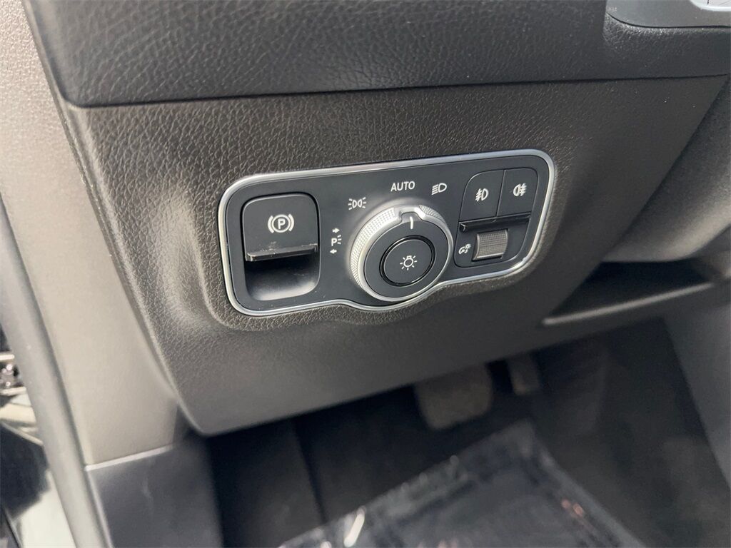 2021 Mercedes-Benz GLB GLB 250 NAV,CAM,PANO,HTD STS,BLIND SPOT Irving TX