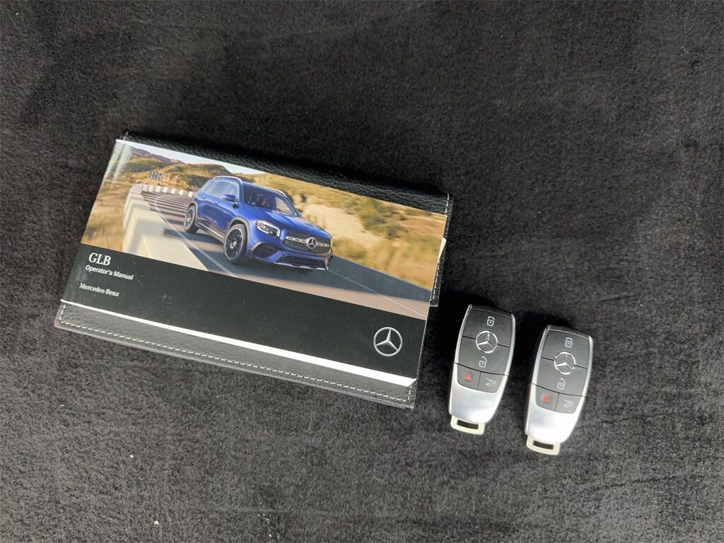 2021 Mercedes-Benz GLB GLB 250 NAV,CAM,PANO,HTD STS,BLIND SPOT Irving TX