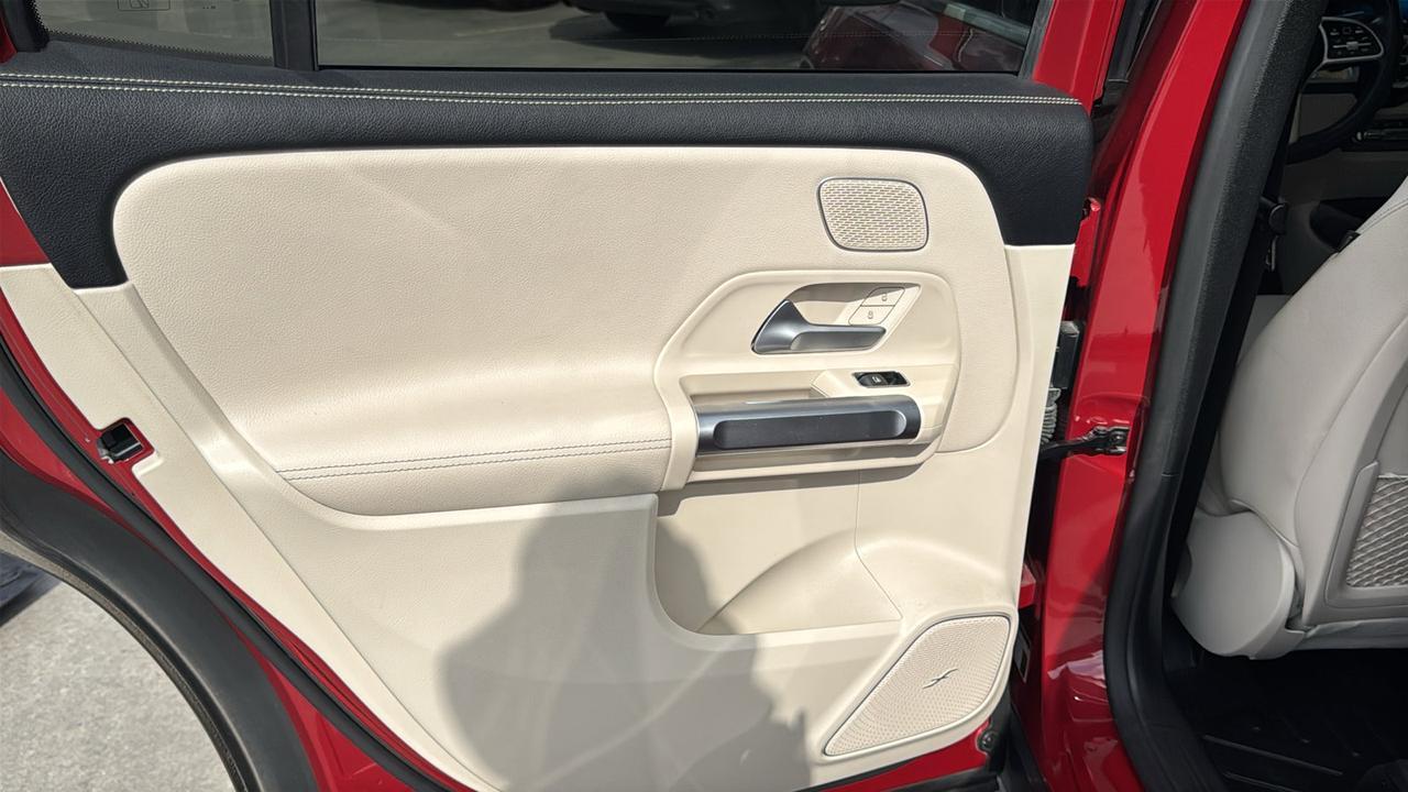 2021 Mercedes-Benz GLB GLB 250  Selma TX