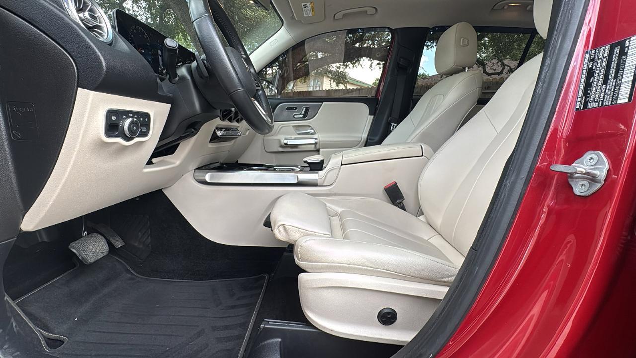 2021 Mercedes-Benz GLB GLB 250  Selma TX