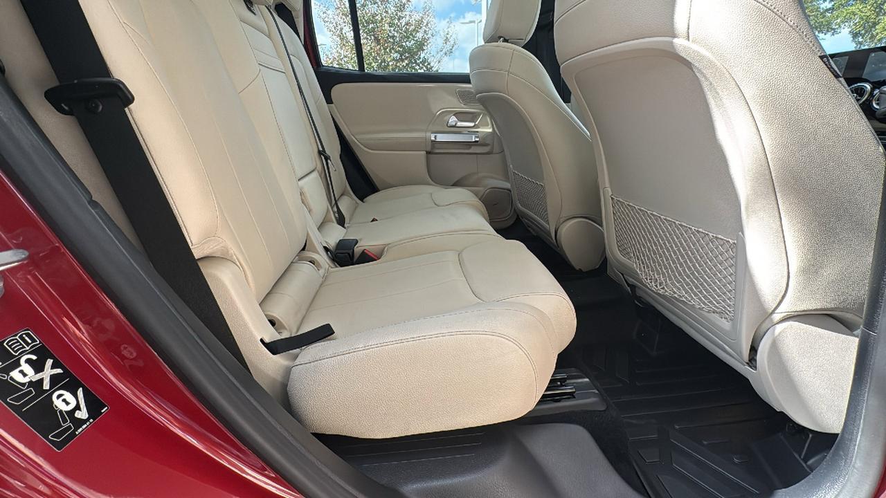 2021 Mercedes-Benz GLB GLB 250  Selma TX