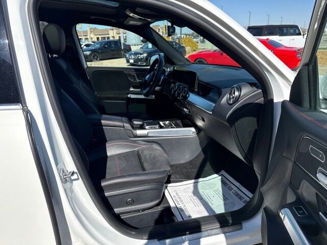 2021 Mercedes-Benz GLB GLB 250 Springfield IL