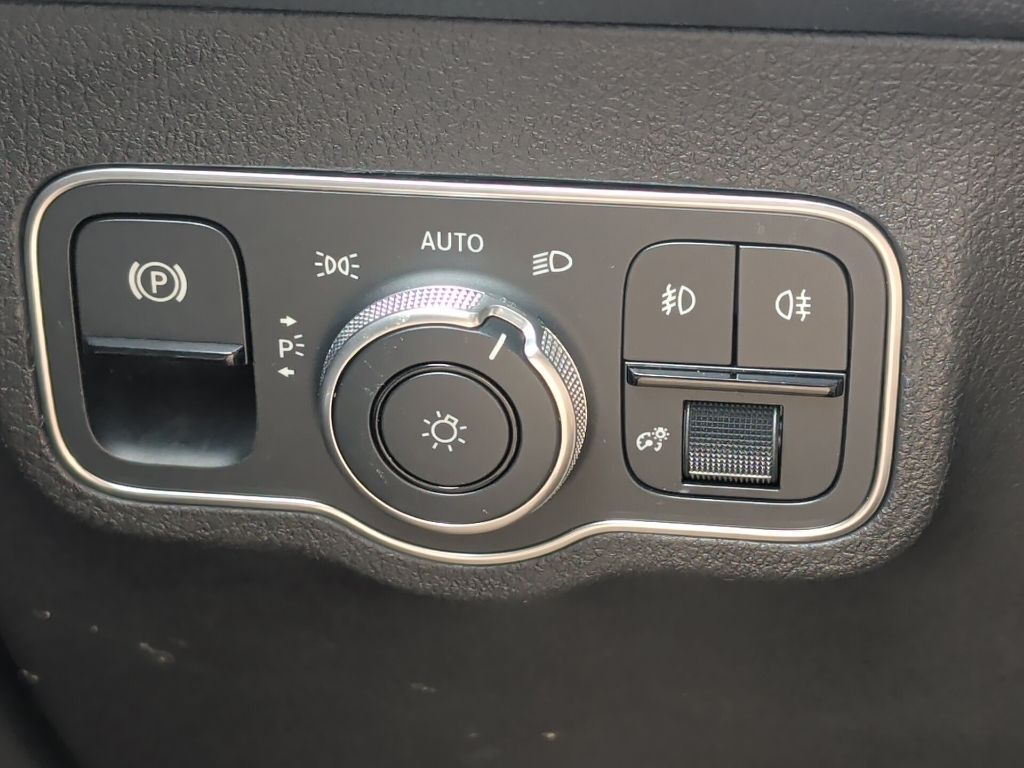 2021 Mercedes-Benz GLB GLB 250 Worcester MA