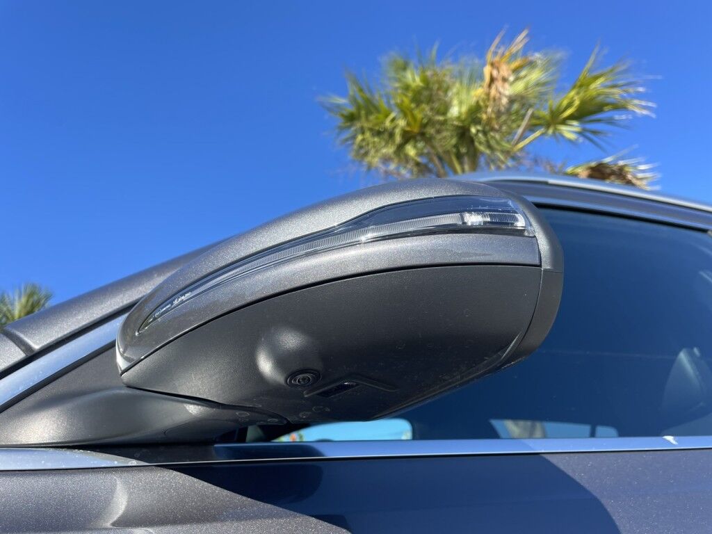 2021 Mercedes-Benz GLB GLB 250~1 OWNER, CLEAN CARFAX~ONLINE FINANCE AND SHIPPING AVAILA Sarasota FL