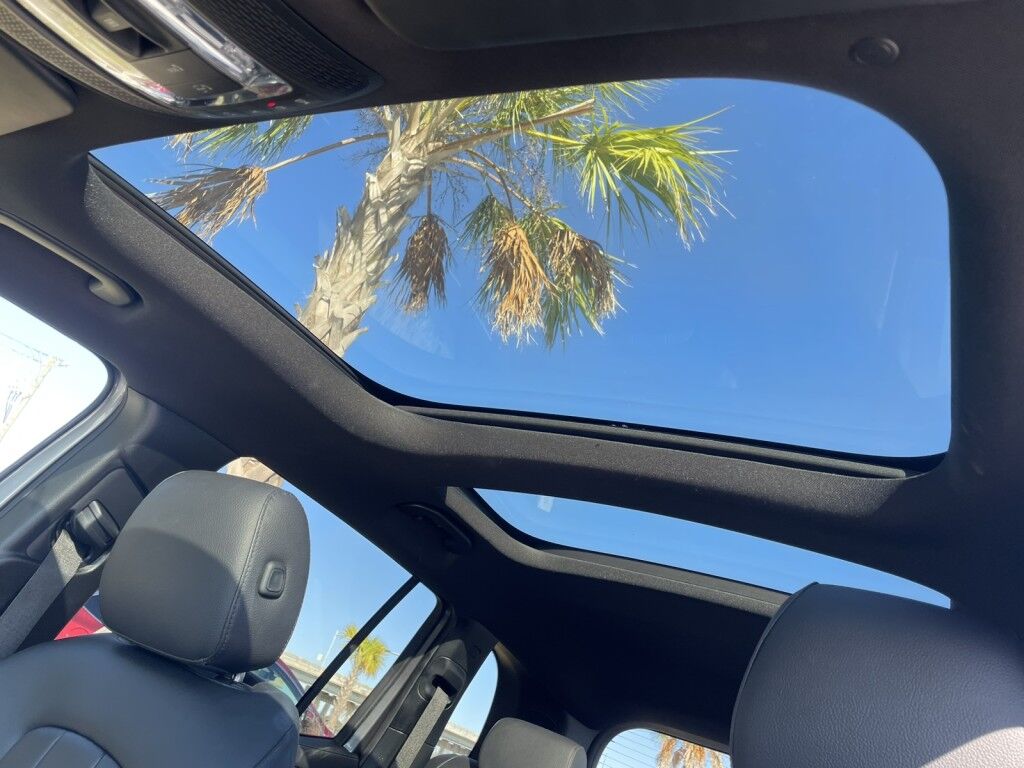 2021 Mercedes-Benz GLB GLB 250~1 OWNER, CLEAN CARFAX~ONLINE FINANCE AND SHIPPING AVAILA Sarasota FL