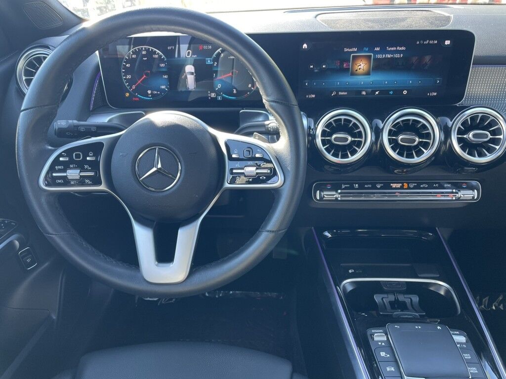 2021 Mercedes-Benz GLB GLB 250~1 OWNER, CLEAN CARFAX~ONLINE FINANCE AND SHIPPING AVAILA Sarasota FL