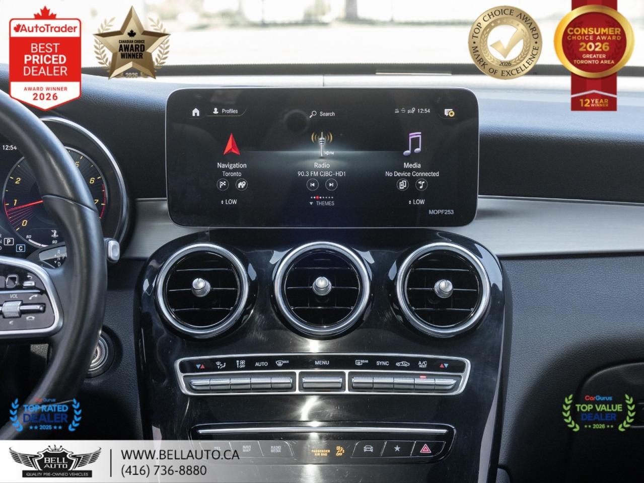 2021 Mercedes-Benz GLC 300 | AMGPKG | PRMPKG | TECHPKG | UPGRDRIMS | NOACCIDENT Toronto ON