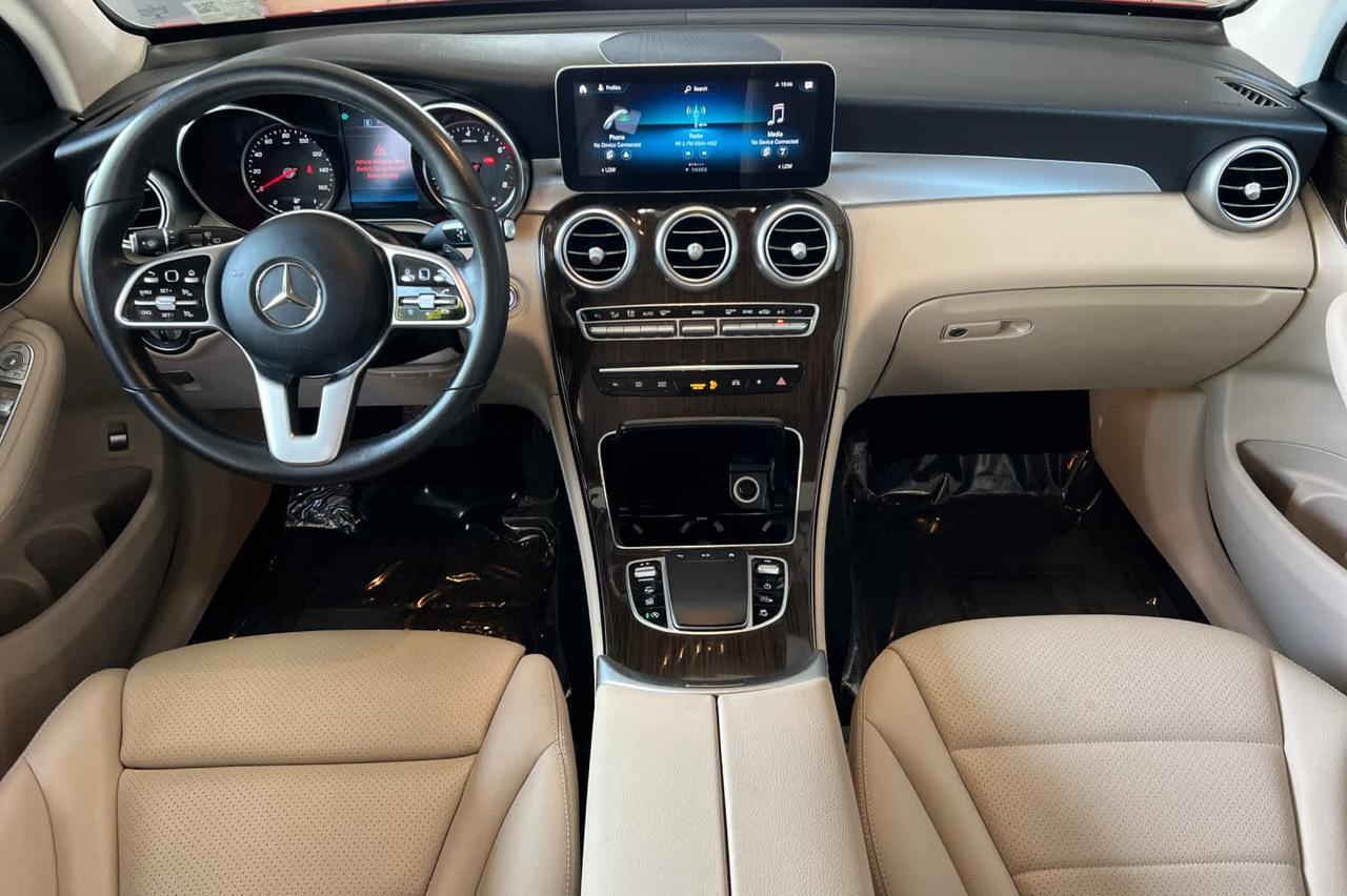 2021 Mercedes-Benz GLC 300 GLC 300