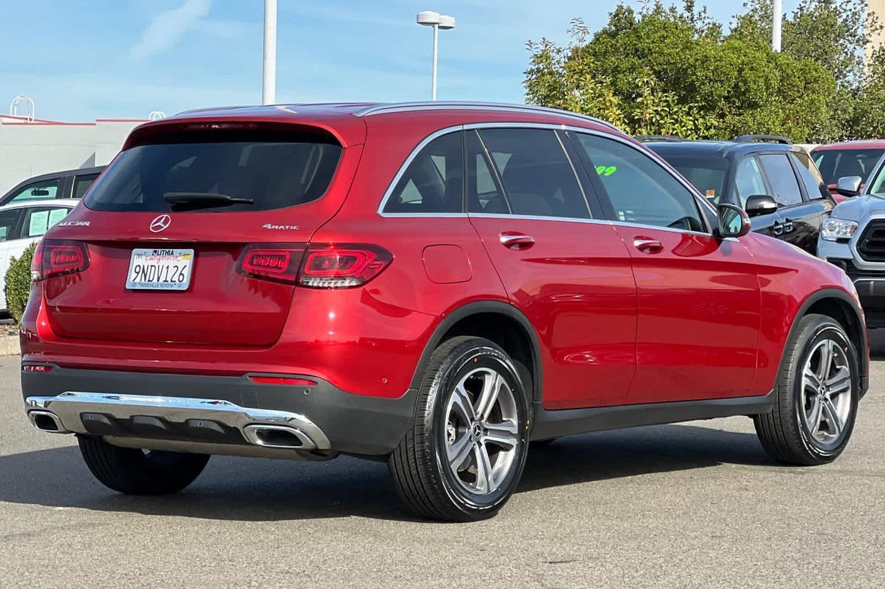 2021 Mercedes-Benz GLC 300 GLC 300