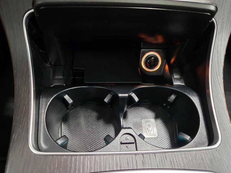 2021 Mercedes-Benz GLC 43 AMG 4WD 4Matic GPS Sunroof NEW TIRES FREE WARRANTY Call (682)587-6288 Arlington TX